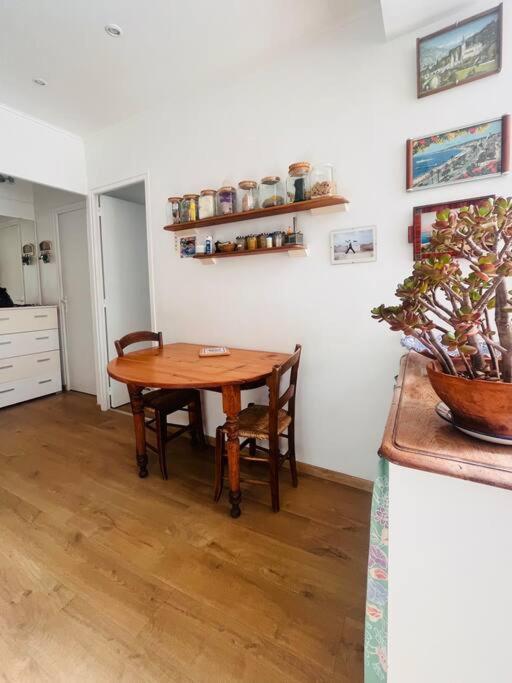 Le Jardin Du Roucas Lägenhet Marseille Exteriör bild